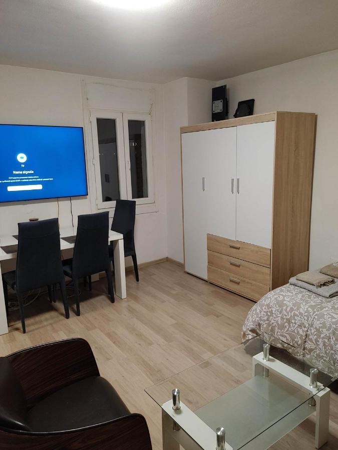 Tomy Appartamento Capodistria Esterno foto